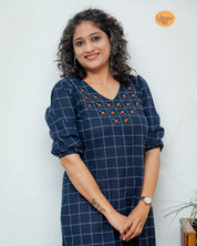 Chex Kurti - Hand Embroidered