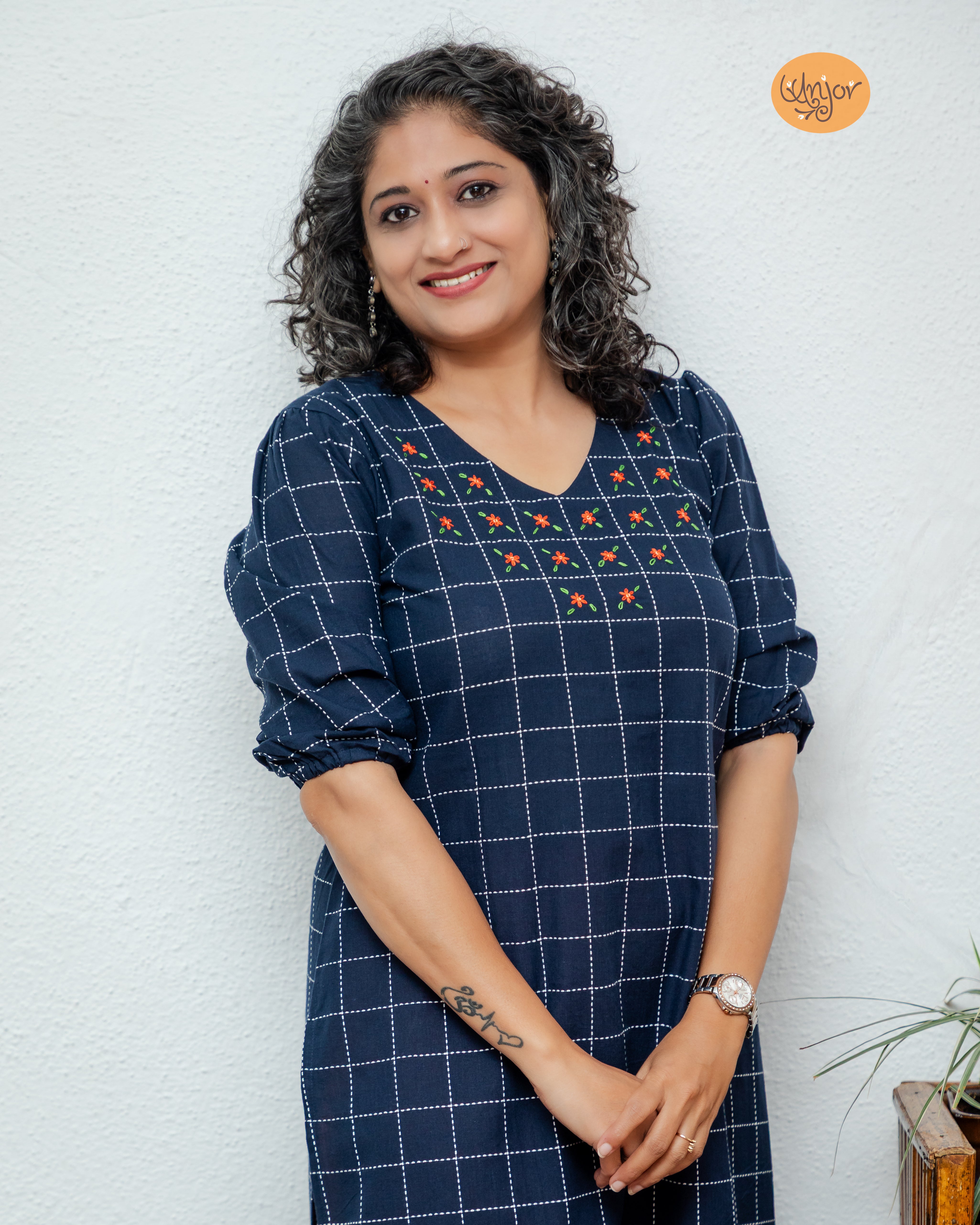 Chex Kurti - Hand Embroidered