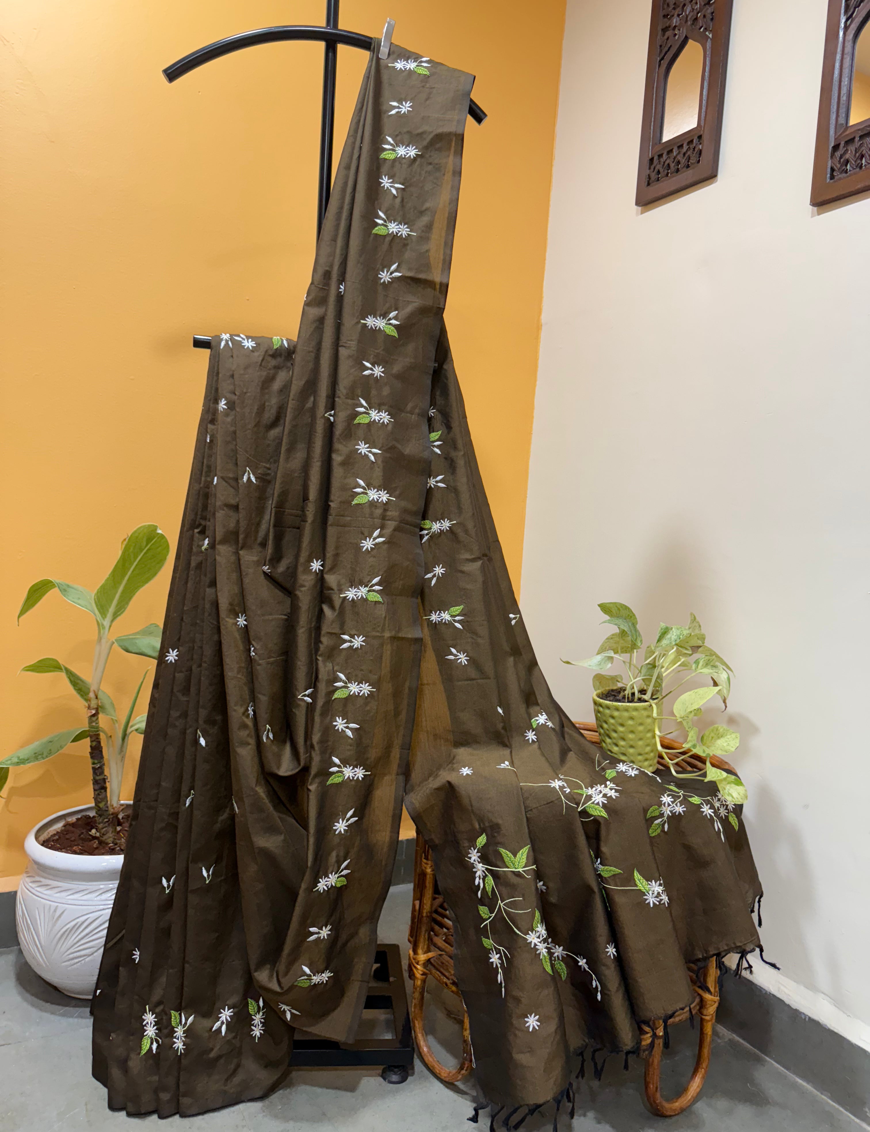 Brown_colour_2.heic