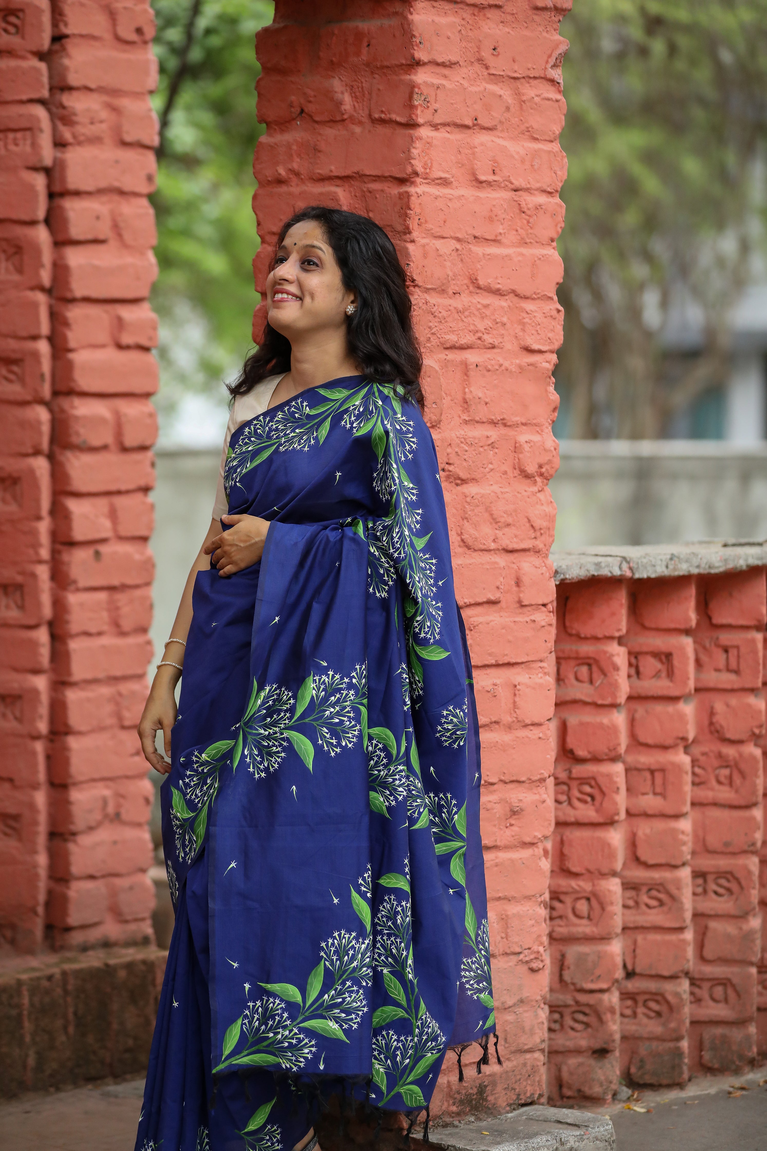 Ratarani Saree (English Name - Night-blooming Jasmine)