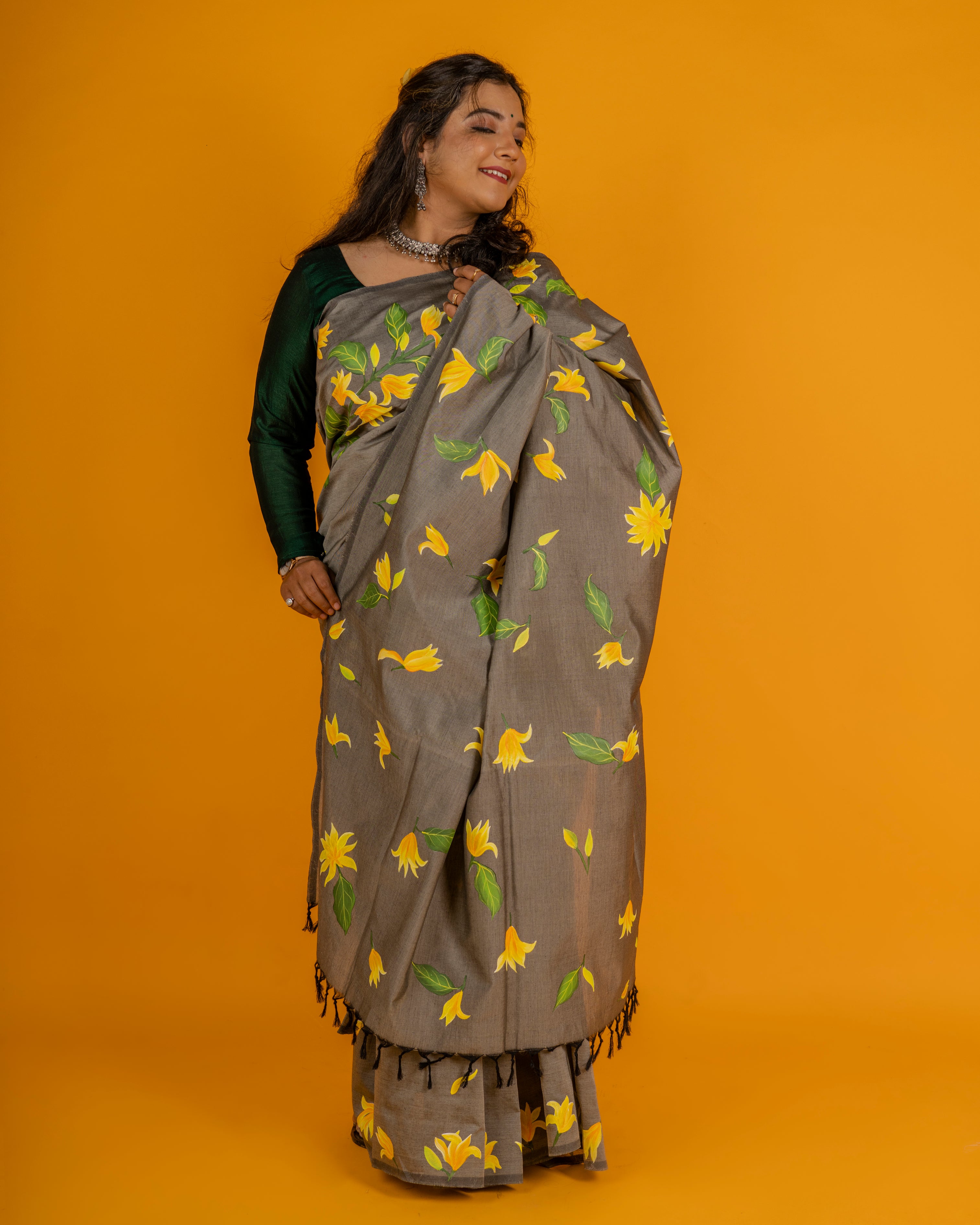 Sonchafa Saree Dark Grey