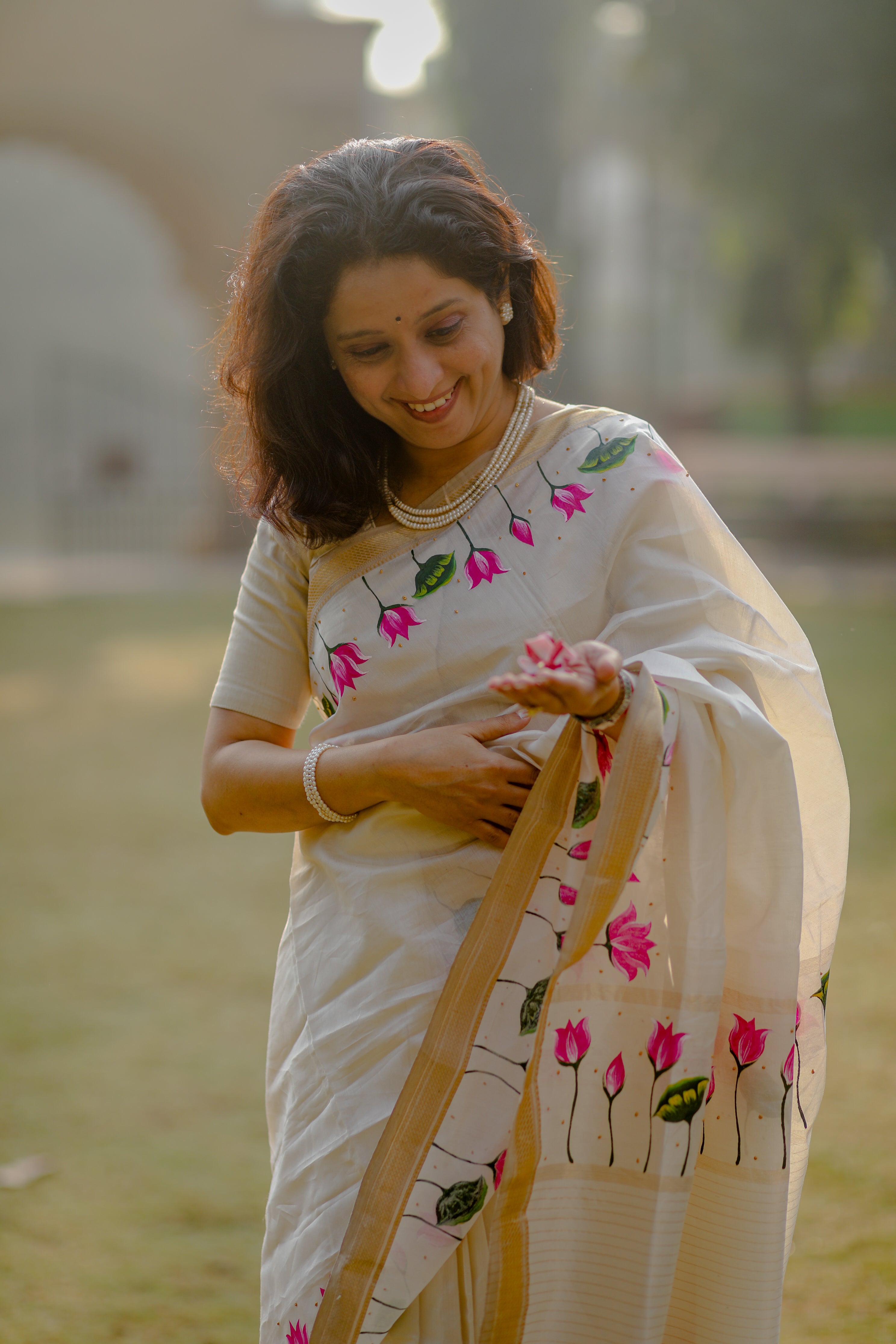 Maheshwari Pichwai Saree- White