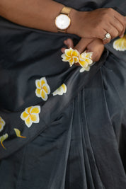 Pandhra Chafa Saree - Dark Grey