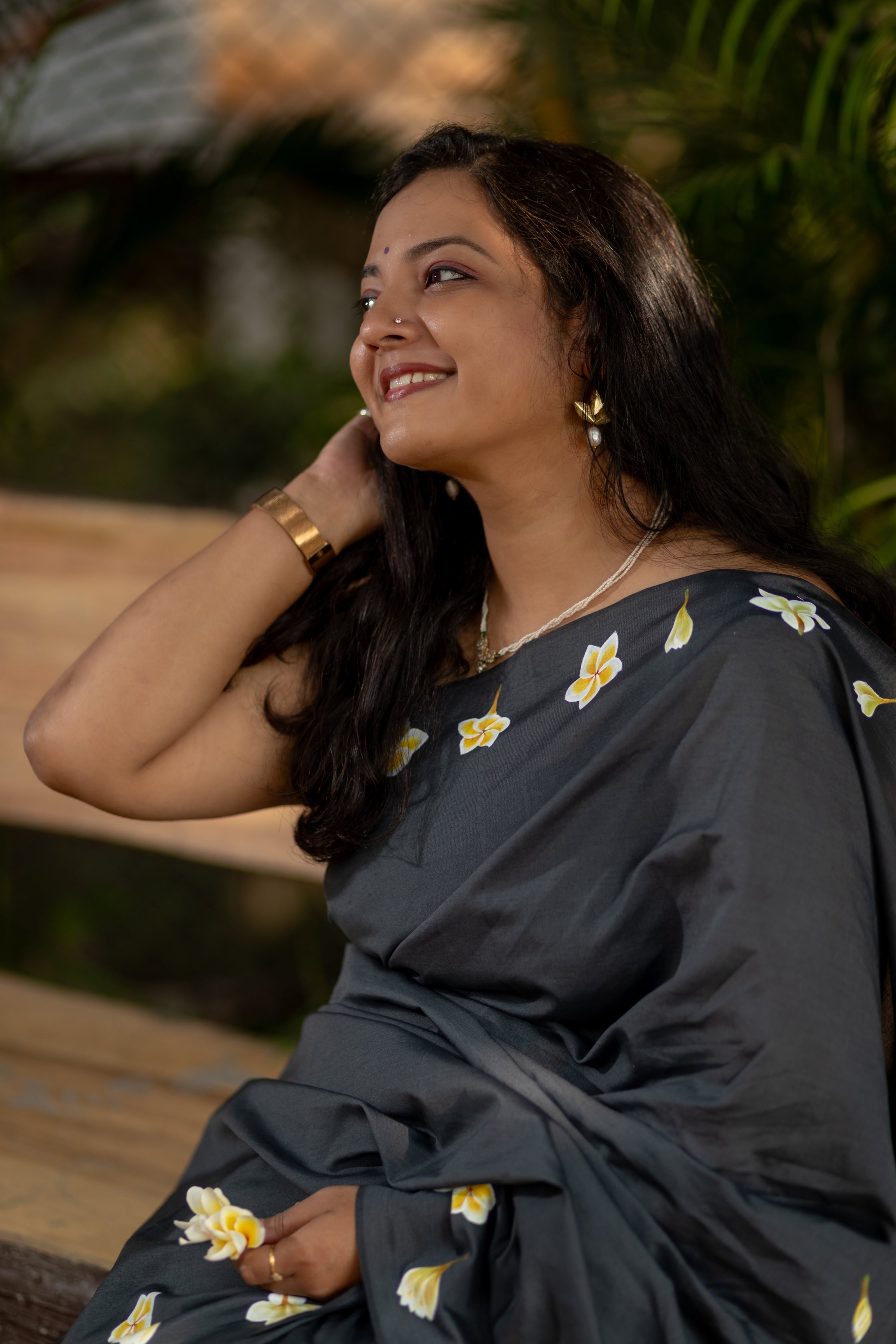 Pandhra Chafa Saree - Dark Grey