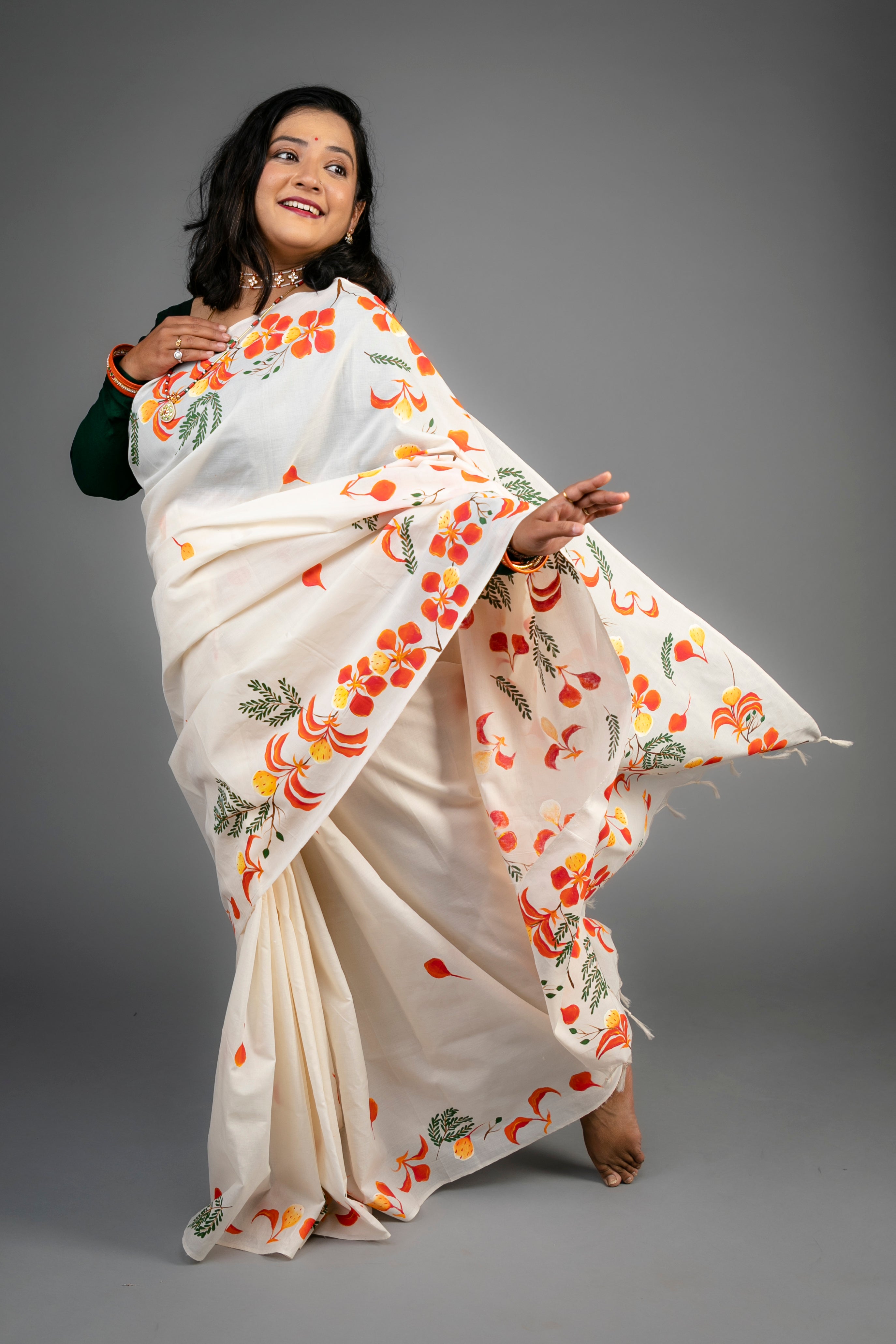 Gulmohor Saree English Name - Royal Poinciana - White
