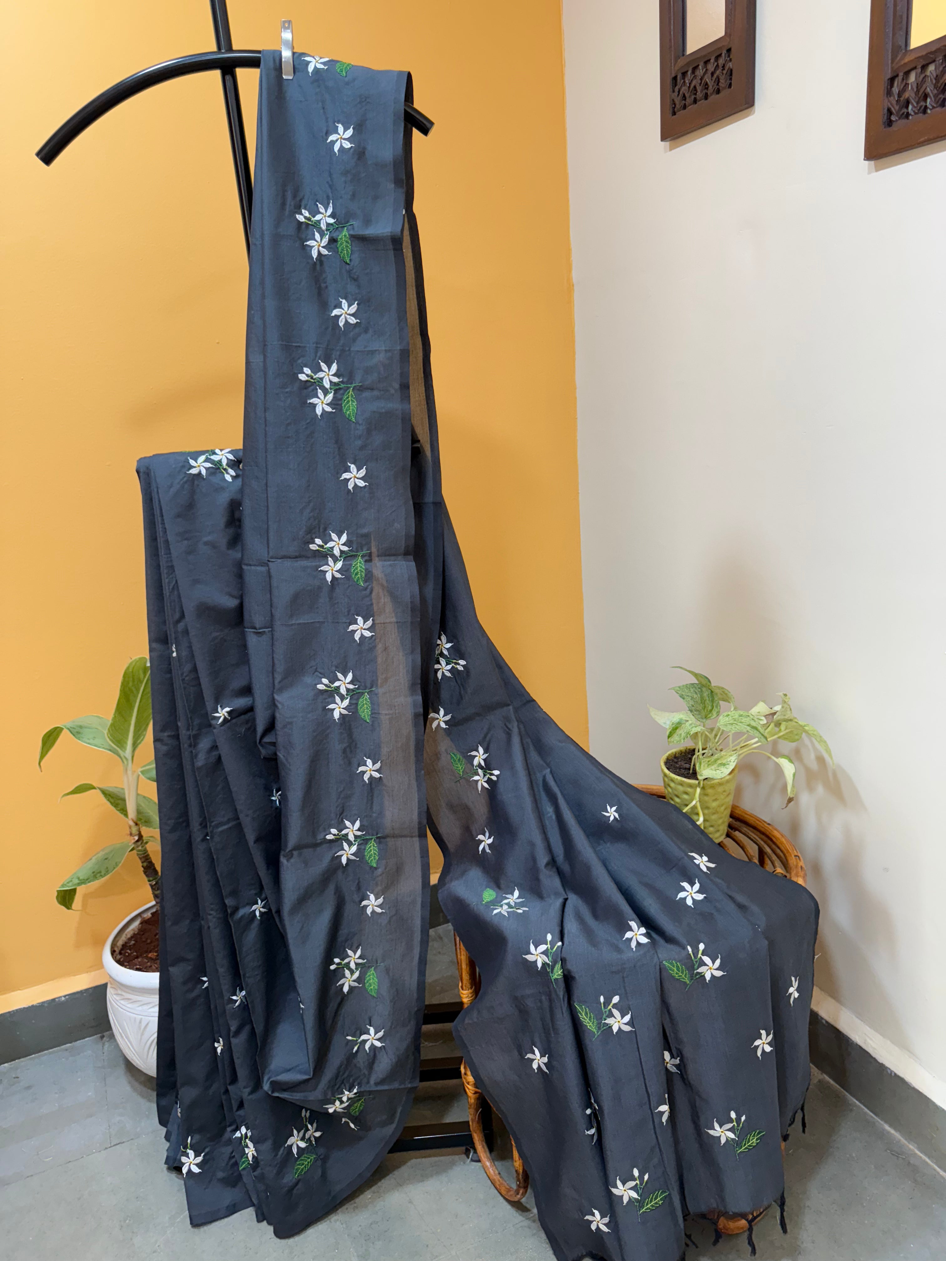 Tagar Sarees - Dark Grey