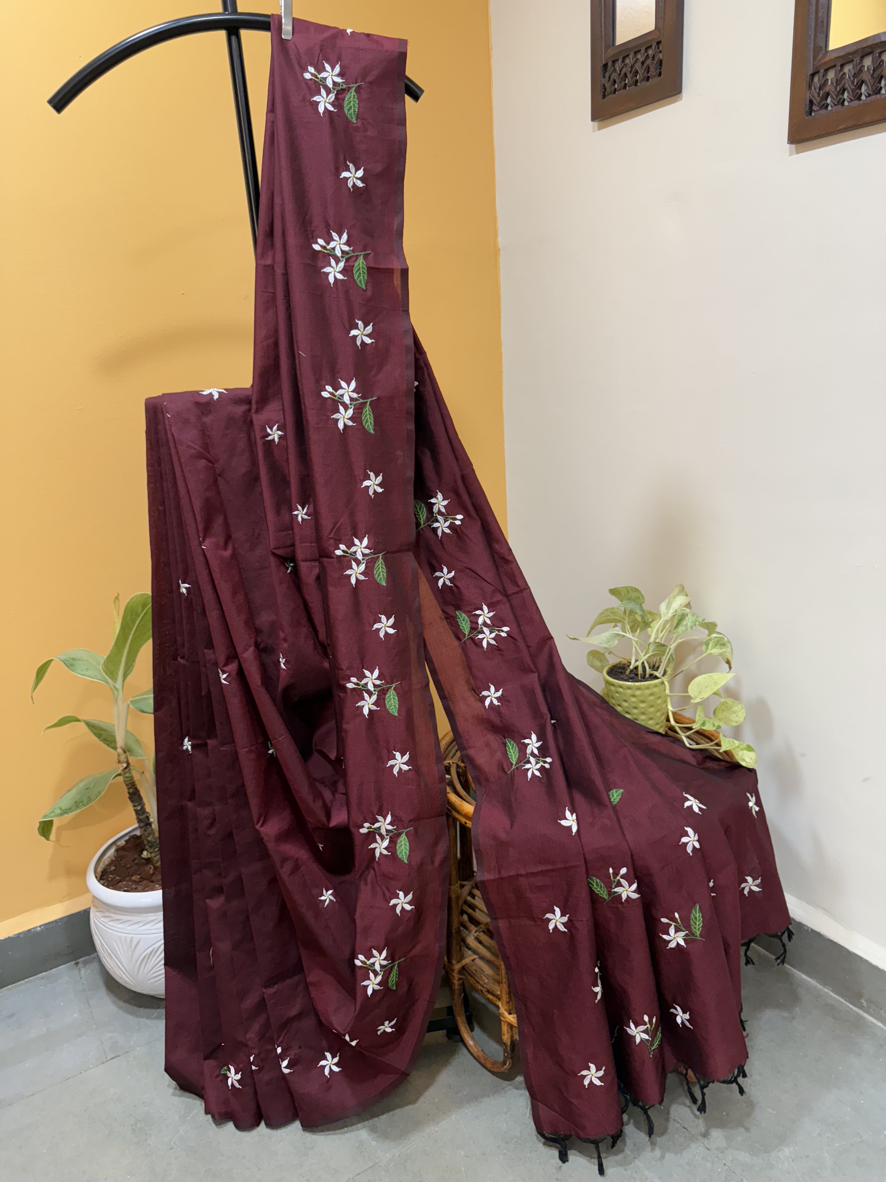 Tagar Sarees - Dark Maroon