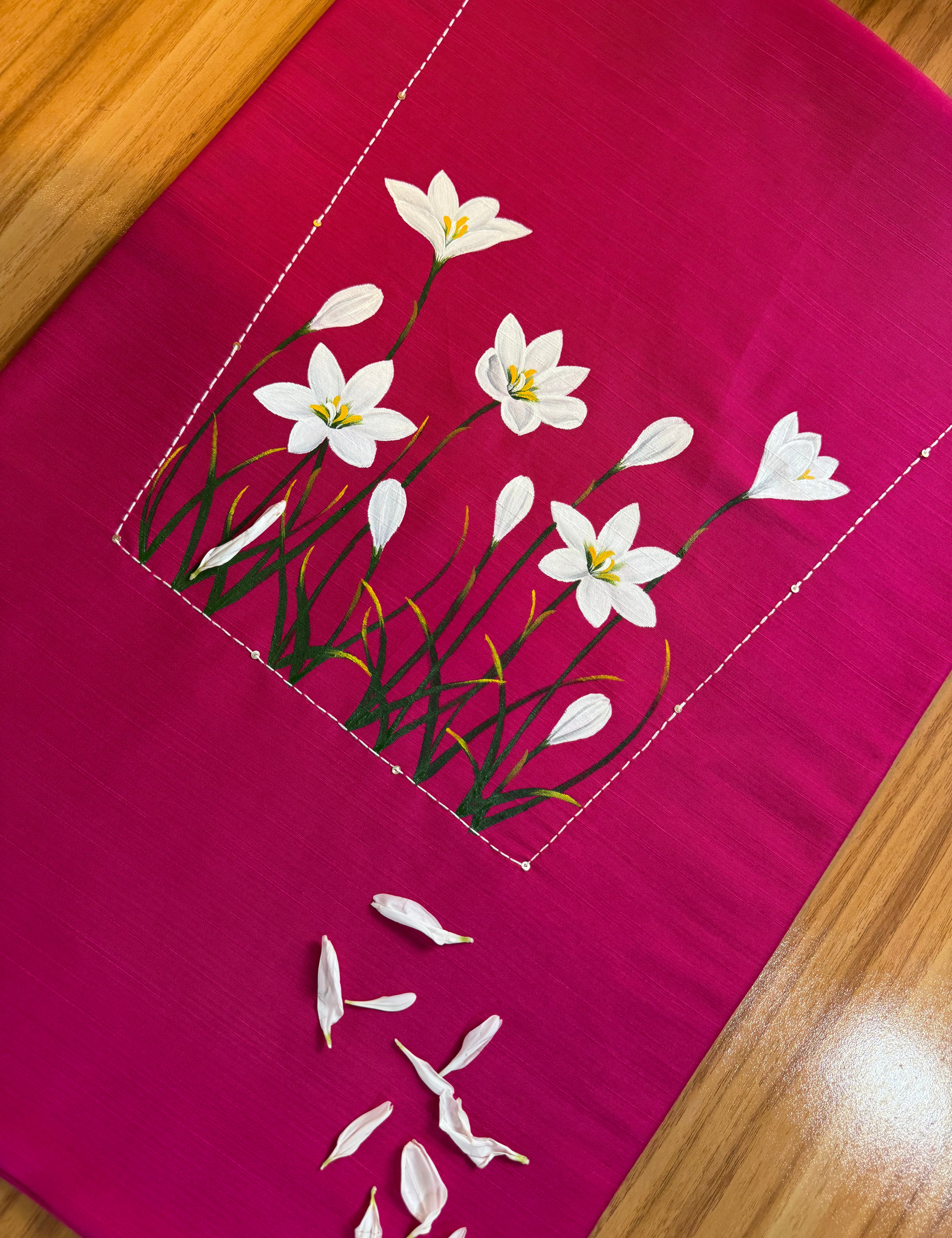 Fuchsia_pink_76884b66-a3b2-4a46-87e0-2ab319d0f4d5.heic