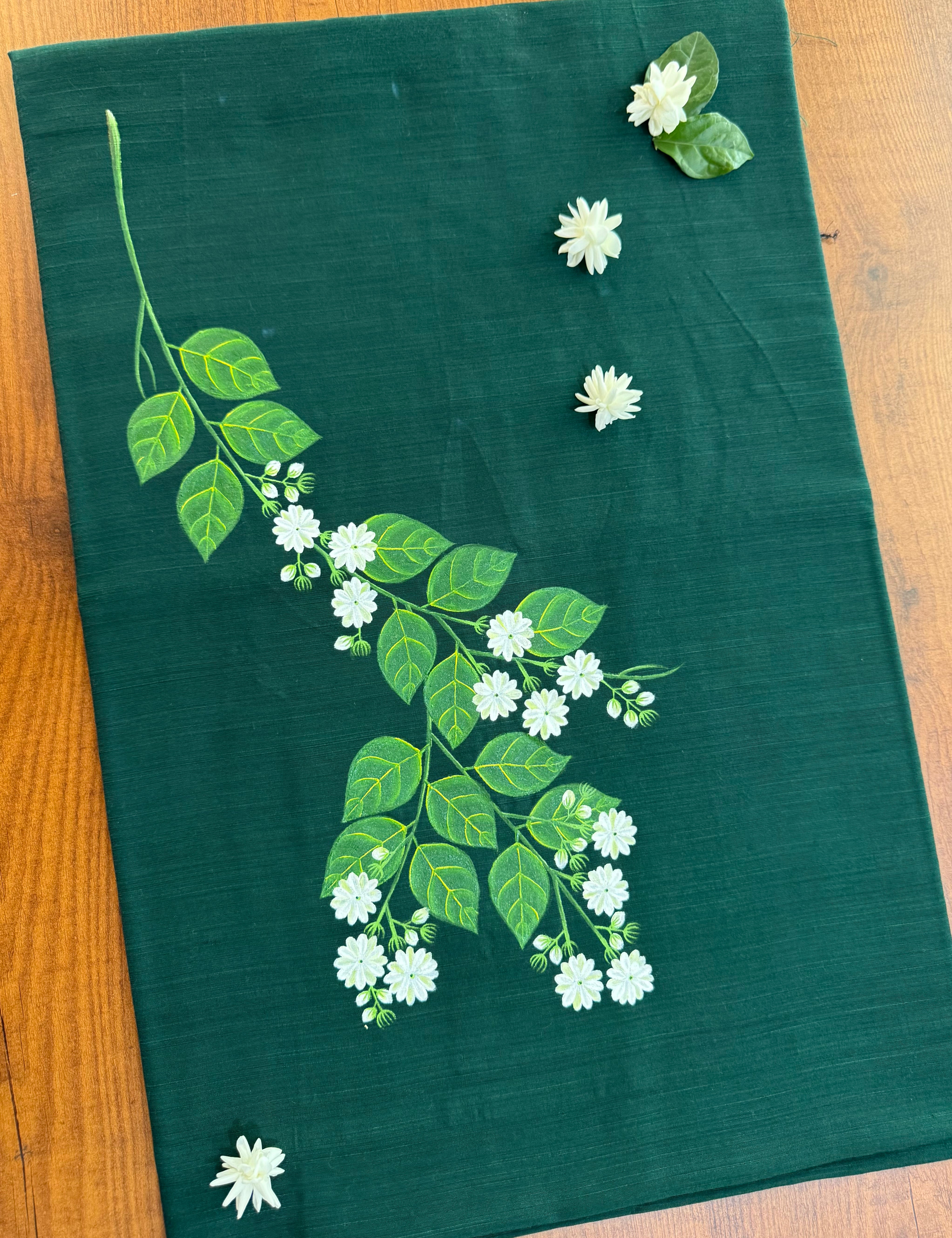 Green_colour.heic
