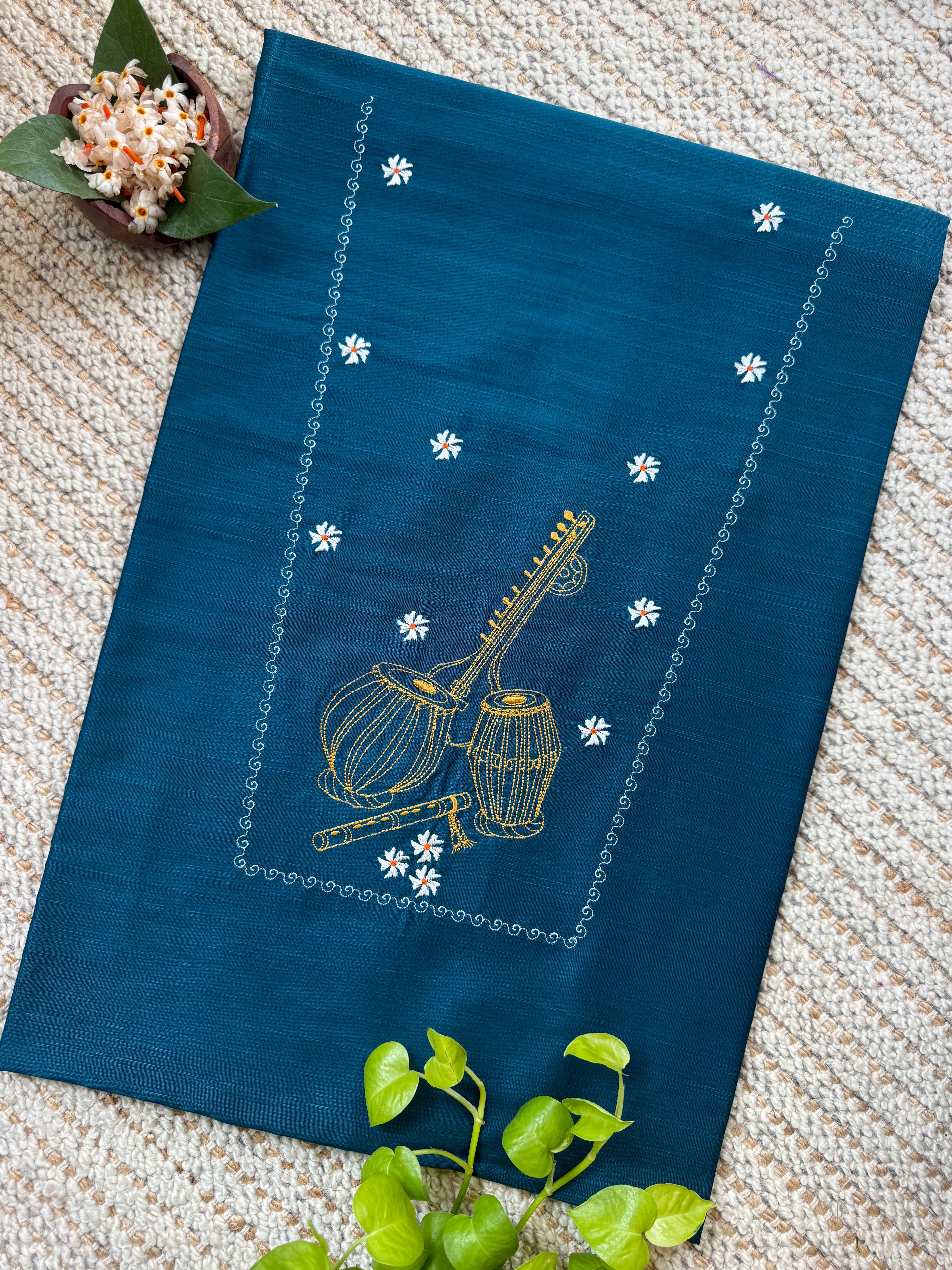 Vadya Vrunda Kurti Material