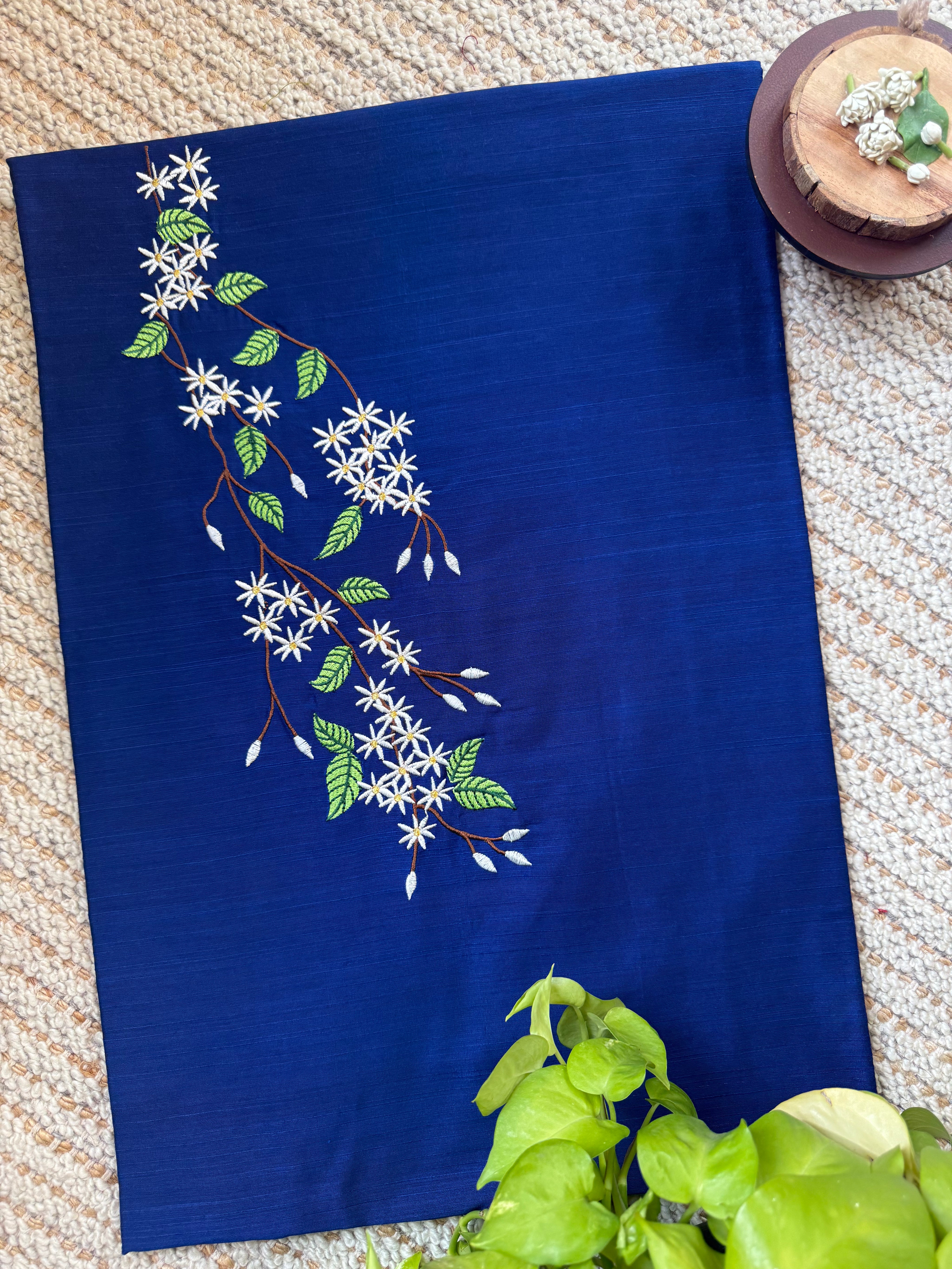 Jui Kurti Material