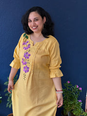 Tamhan Hand-Painted Kurti