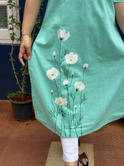 Cosmos Kurti