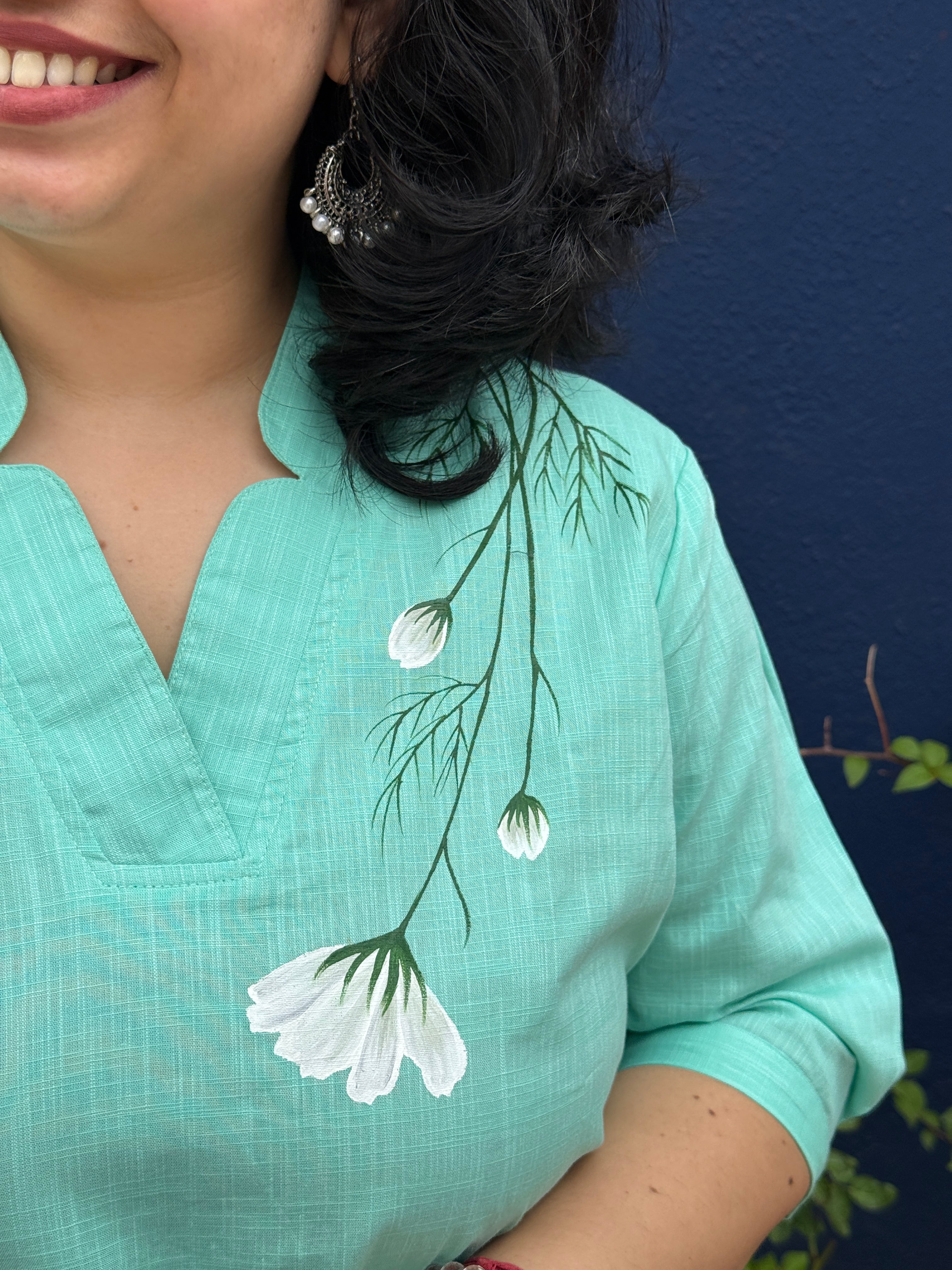 Cosmos Kurti