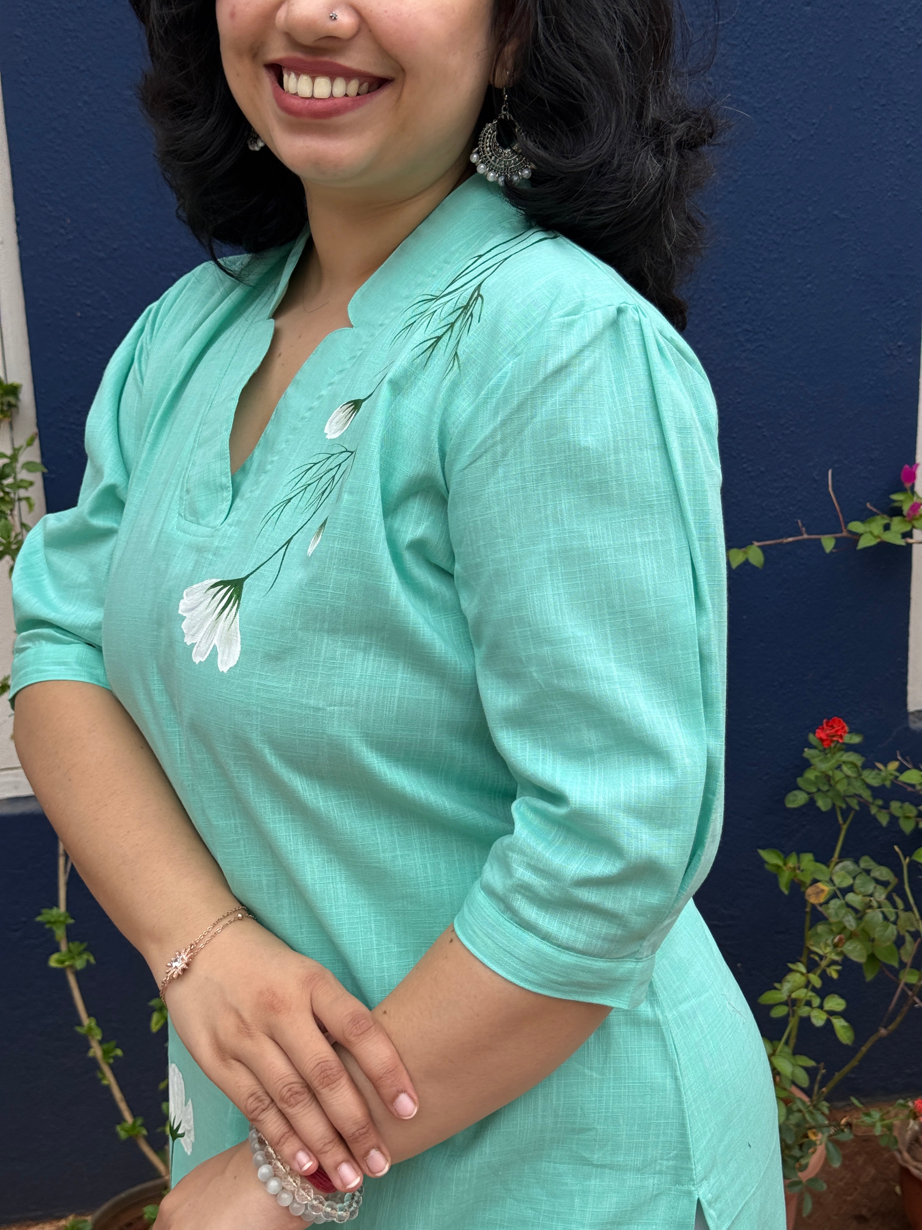 Cosmos Kurti