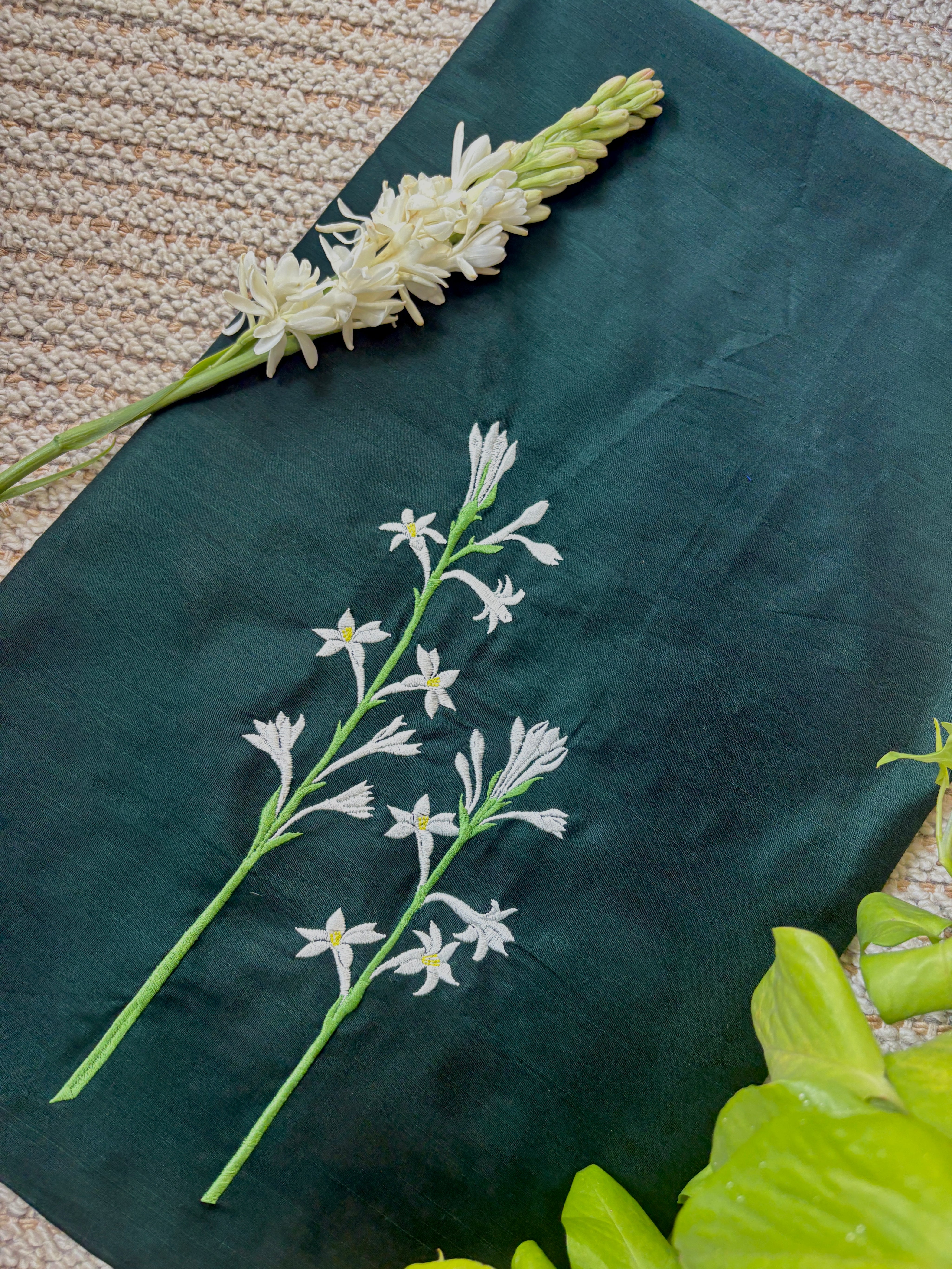 Nishigandha Kurti Material