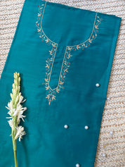 Aaina Moti Kurta Patti Zardosi Work