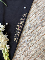 Aaina Moti Kurta Patti Zardosi Work