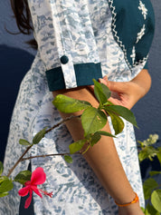 Suman Dhaga - Aaina Kurti