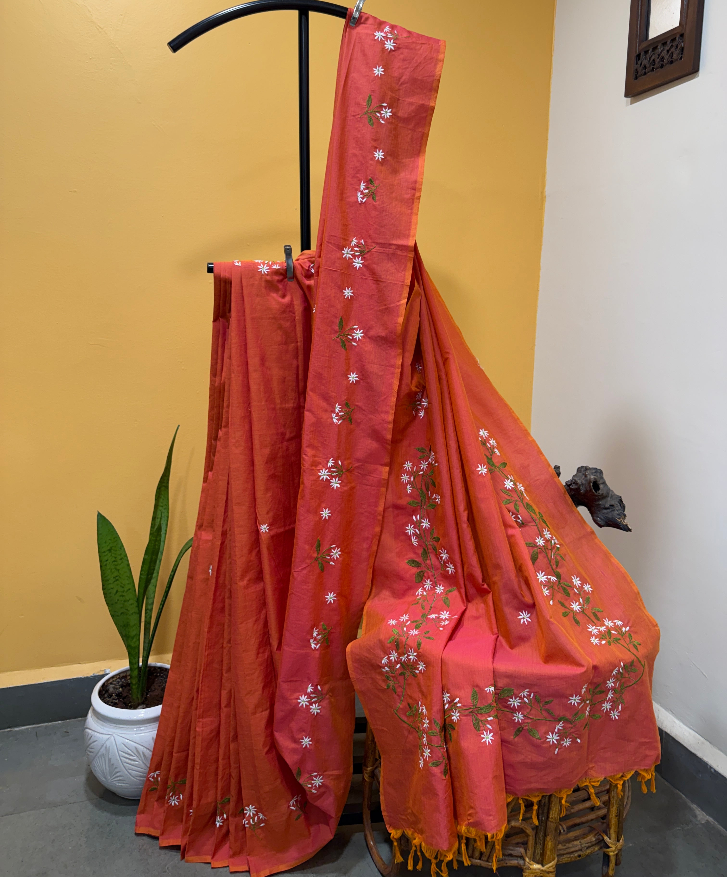 Sayali Saree - Carrot