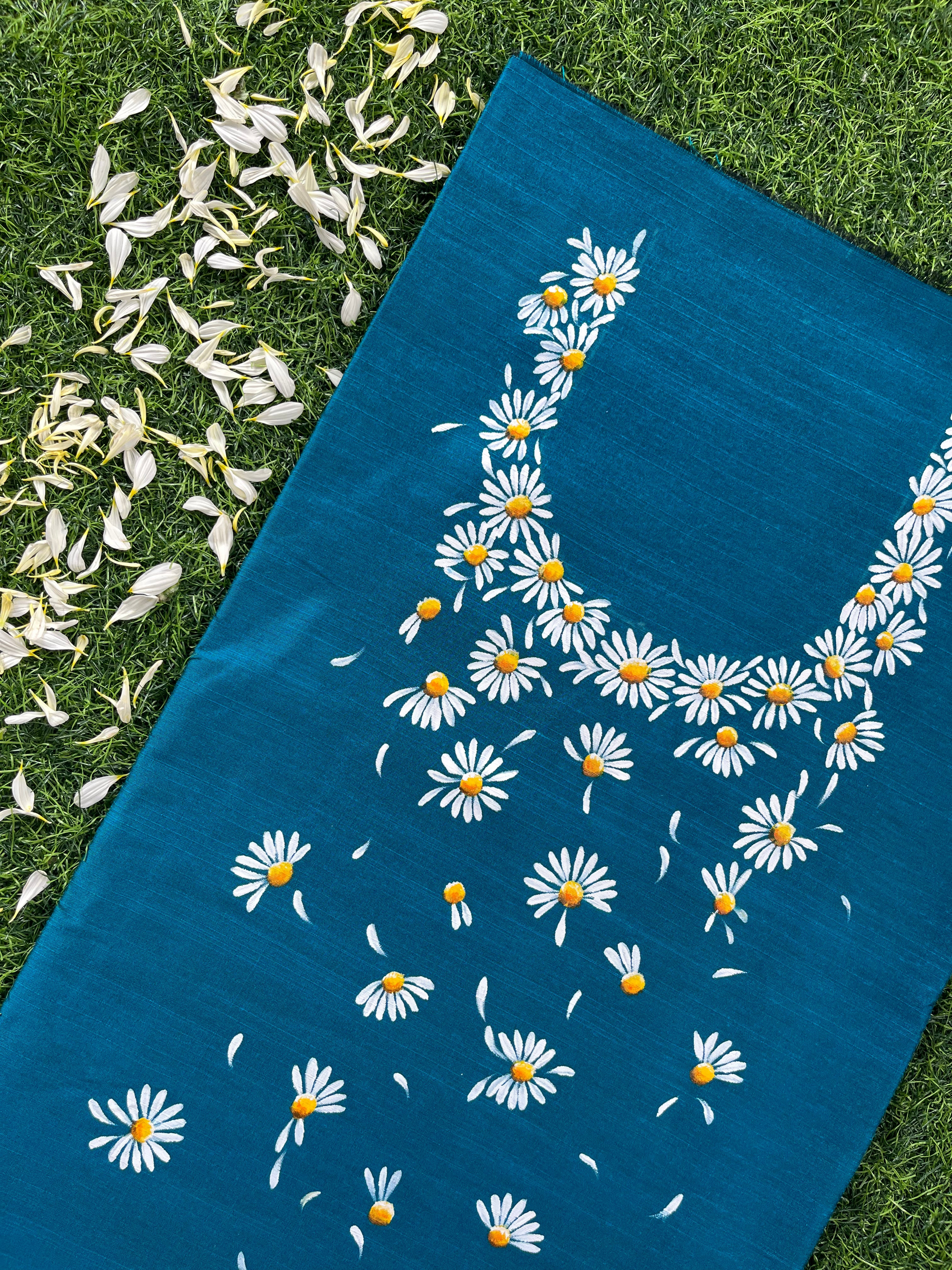 Small-Daisy Kurti Material