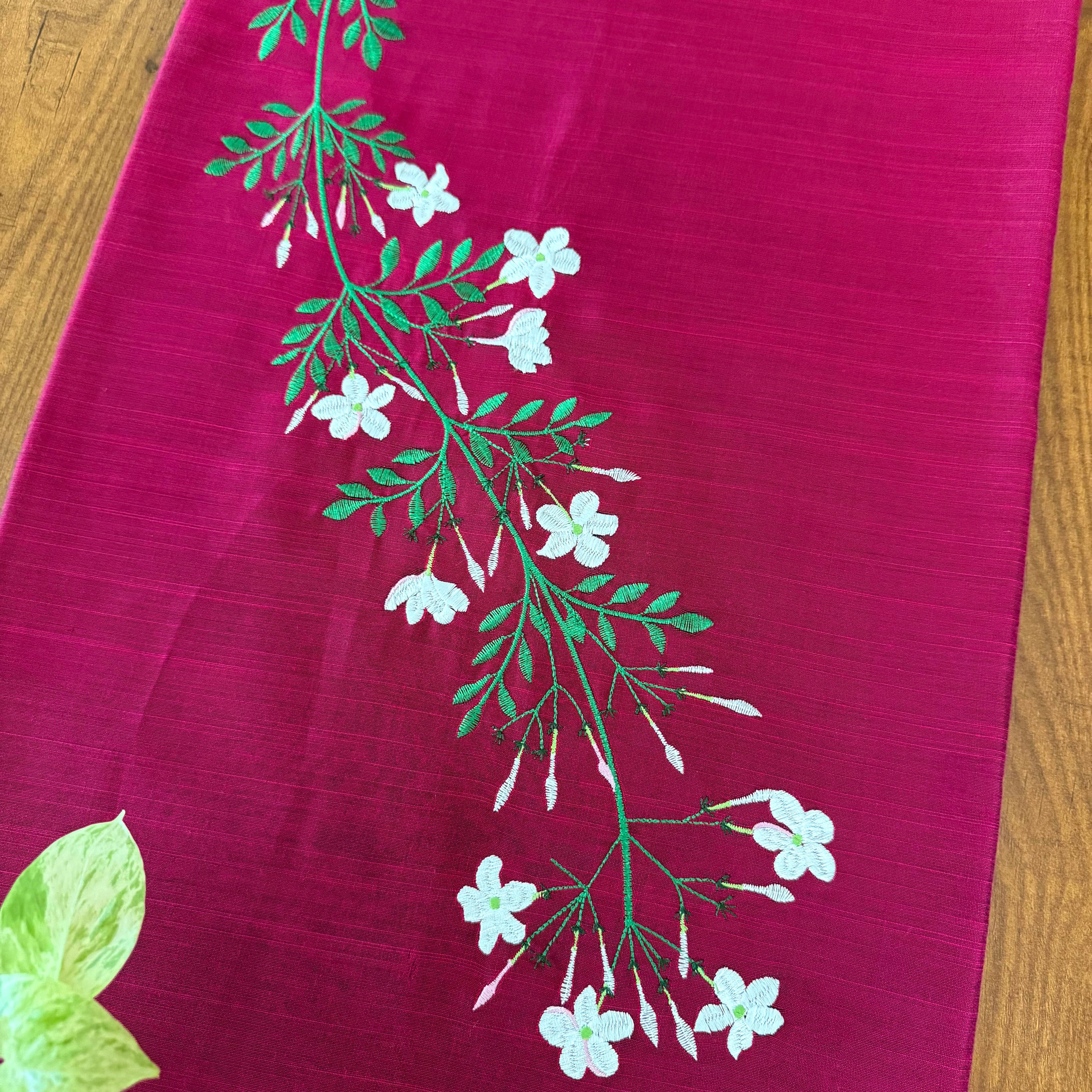 Magenta_colour_1b7016ca-5c26-48e9-a294-13bcf298f3e8.jpg