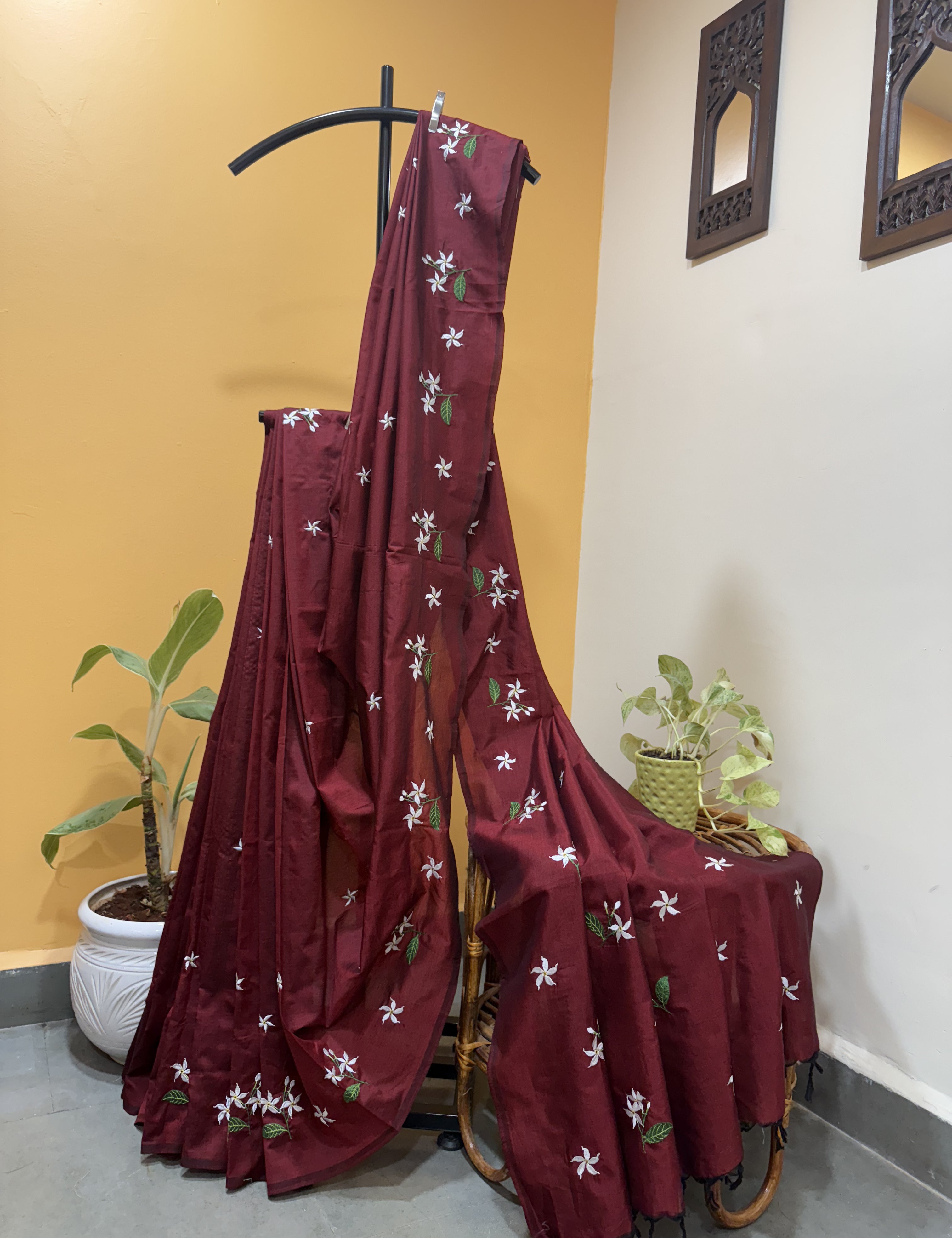 Marooncolour_1.jpg