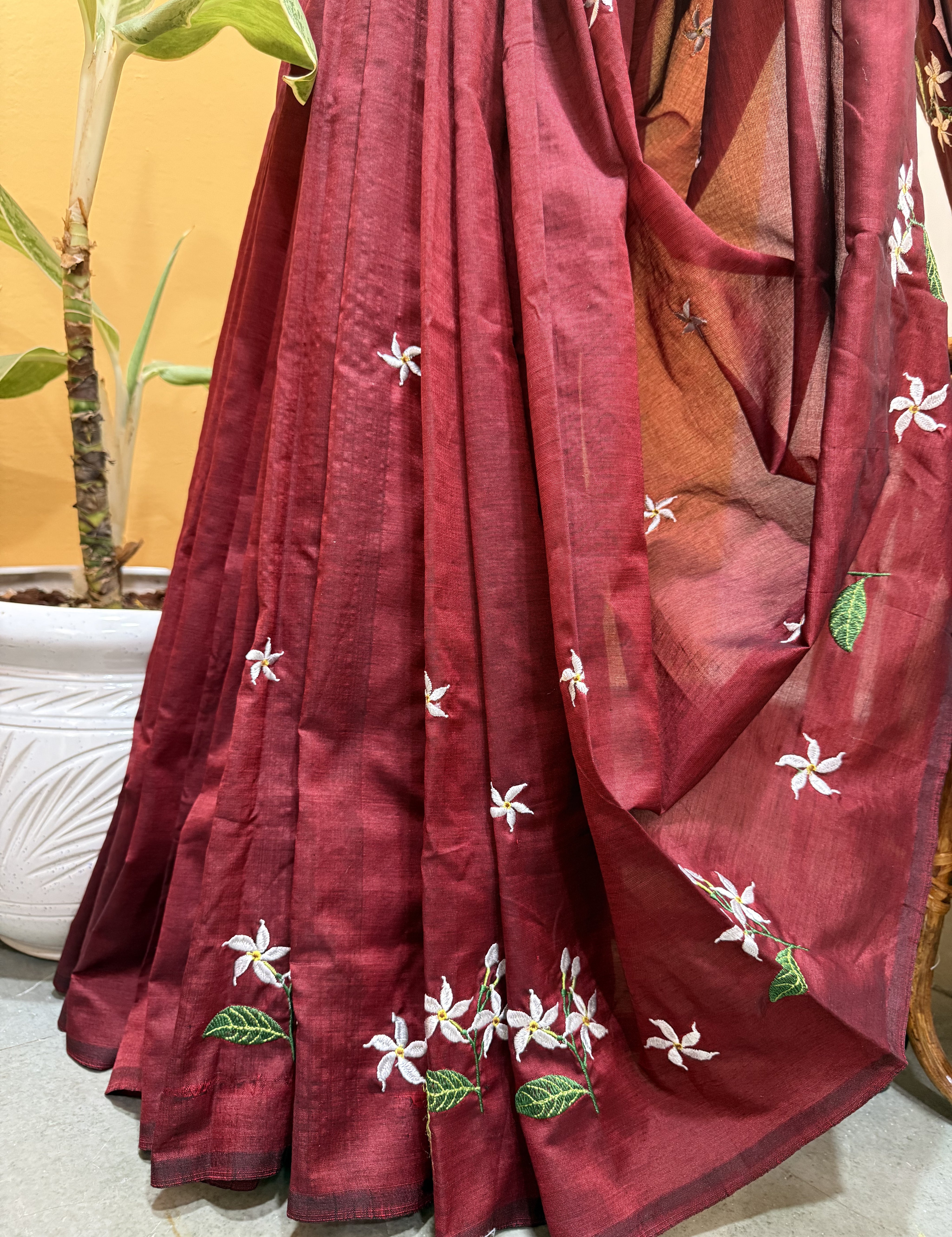 Marooncolour_2.jpg