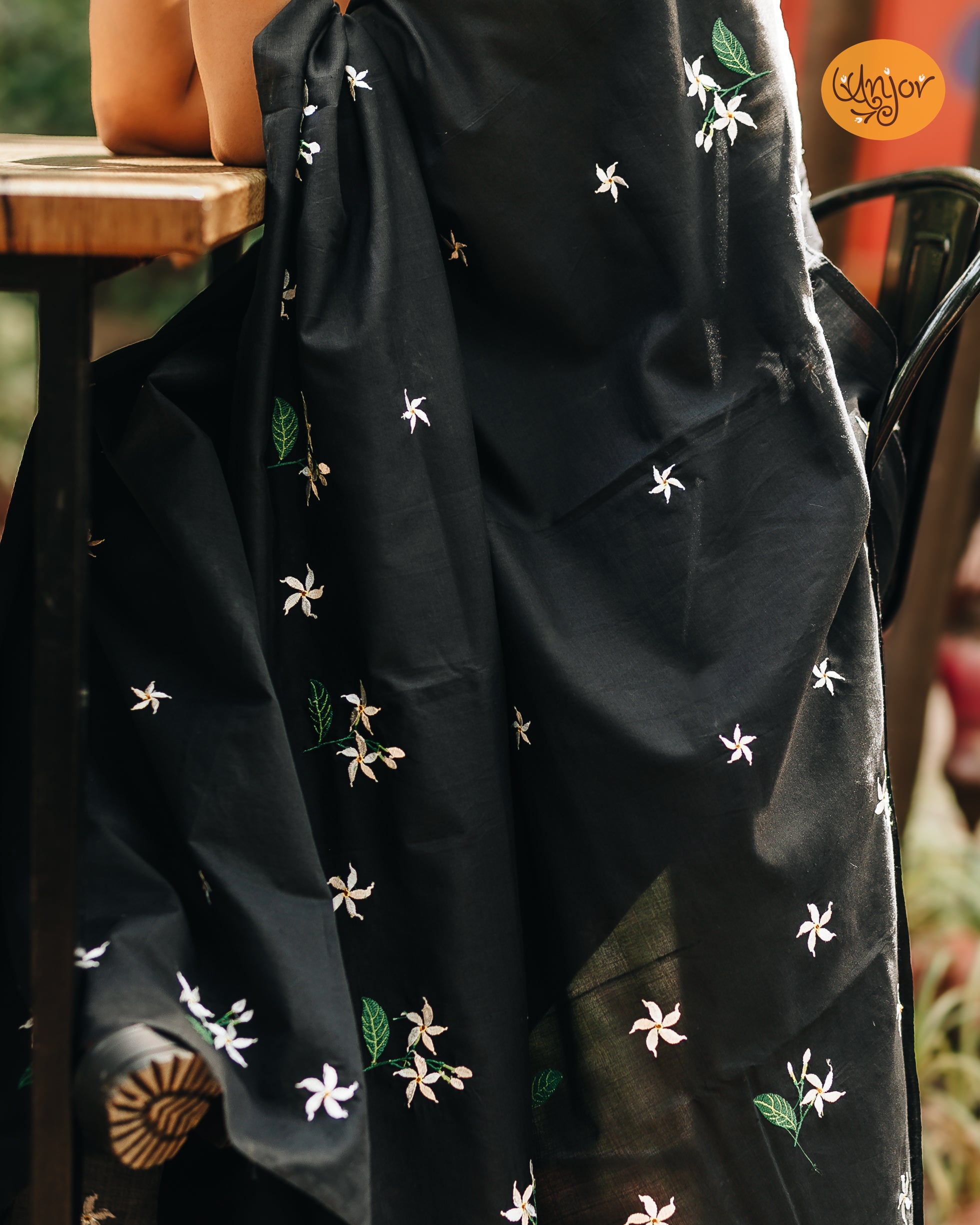 Tagar Sarees - Black