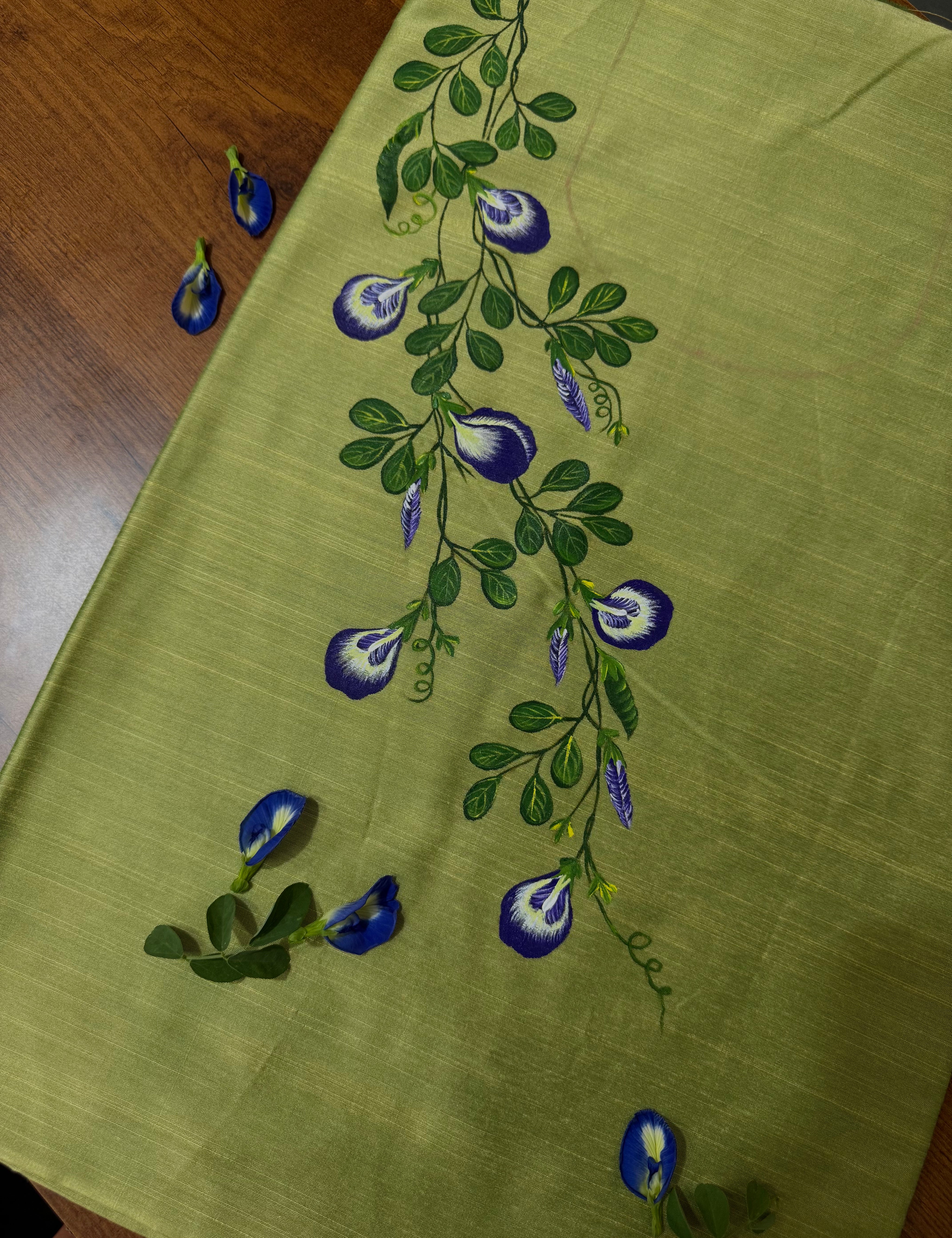 Pista_green_colour.heic