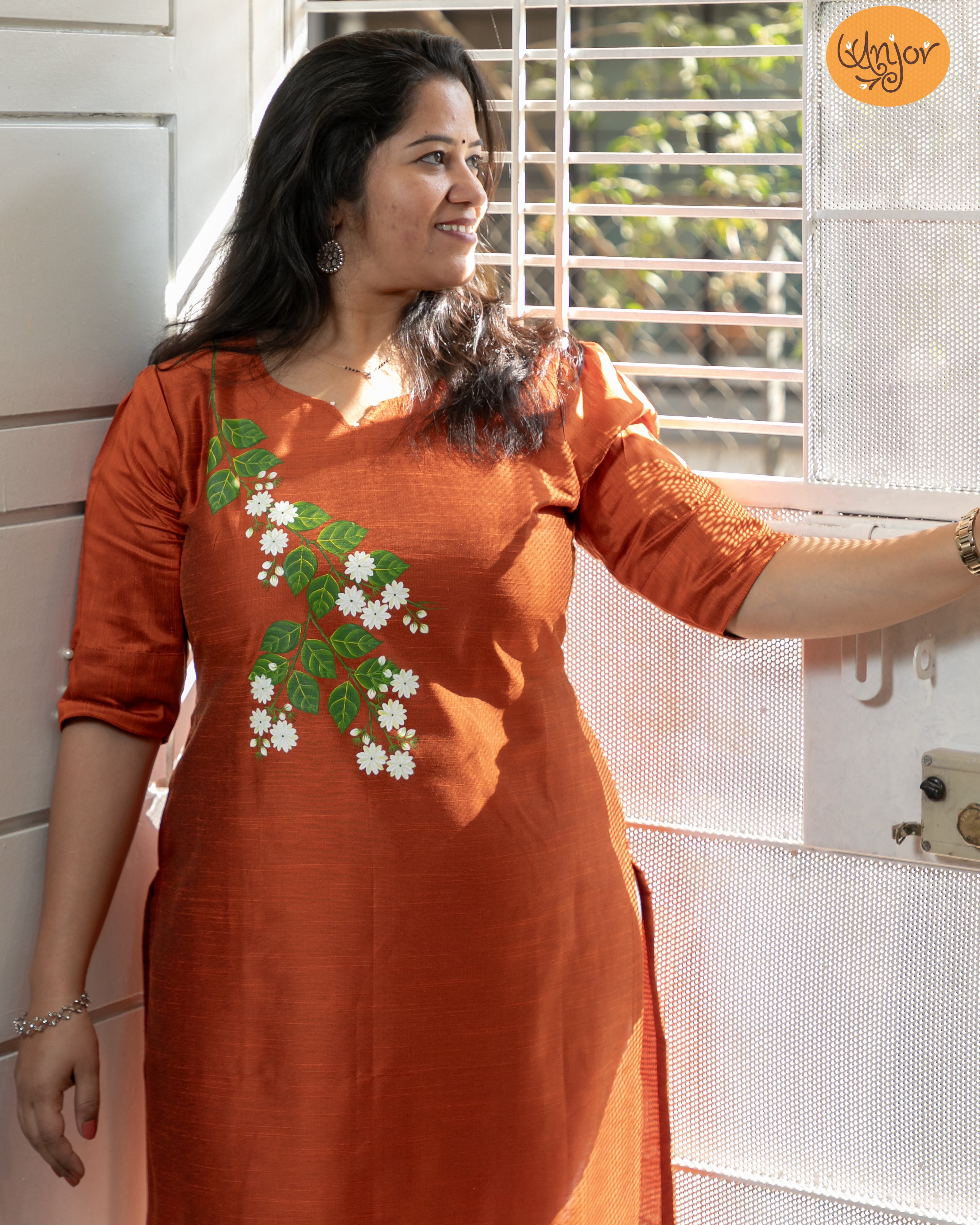 Mogara Kurti Material