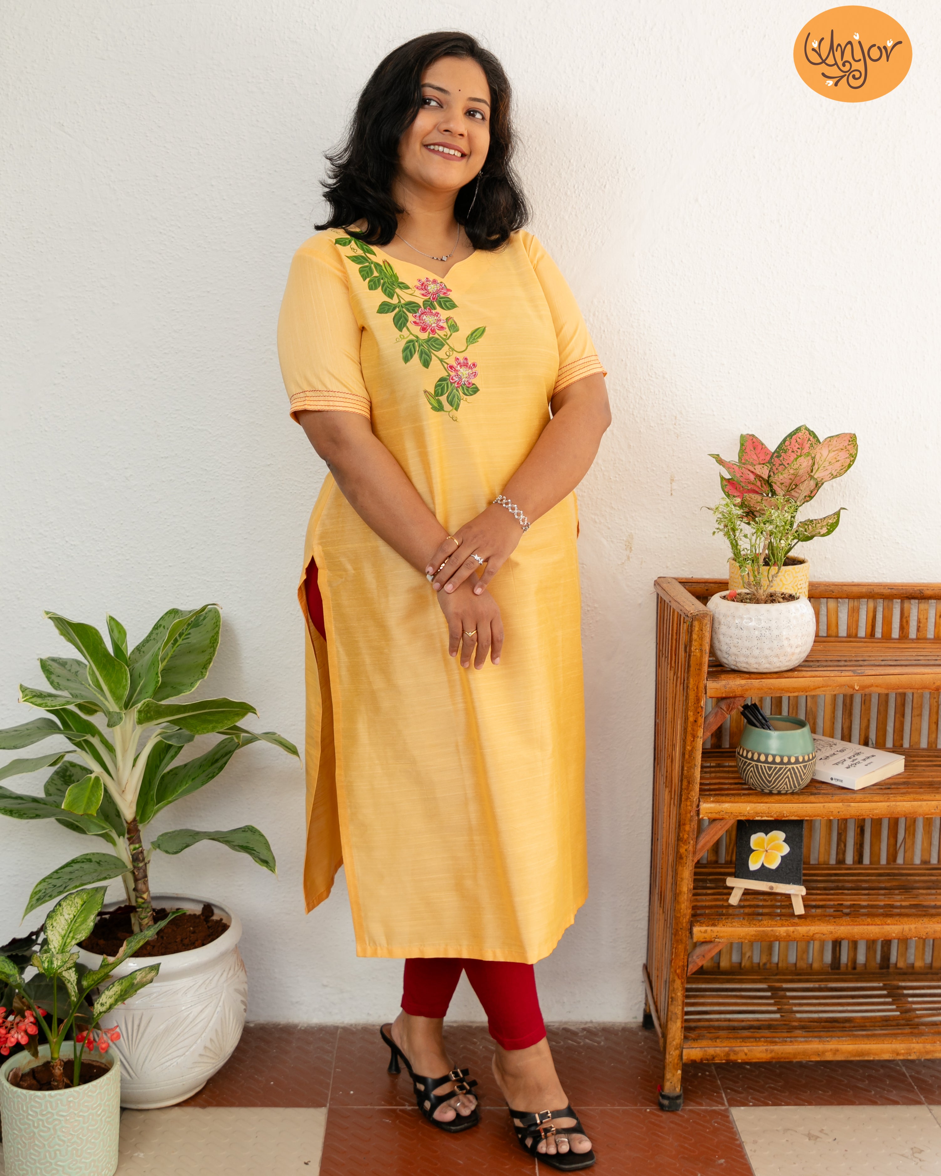 Krushna Kamal Kurti Material