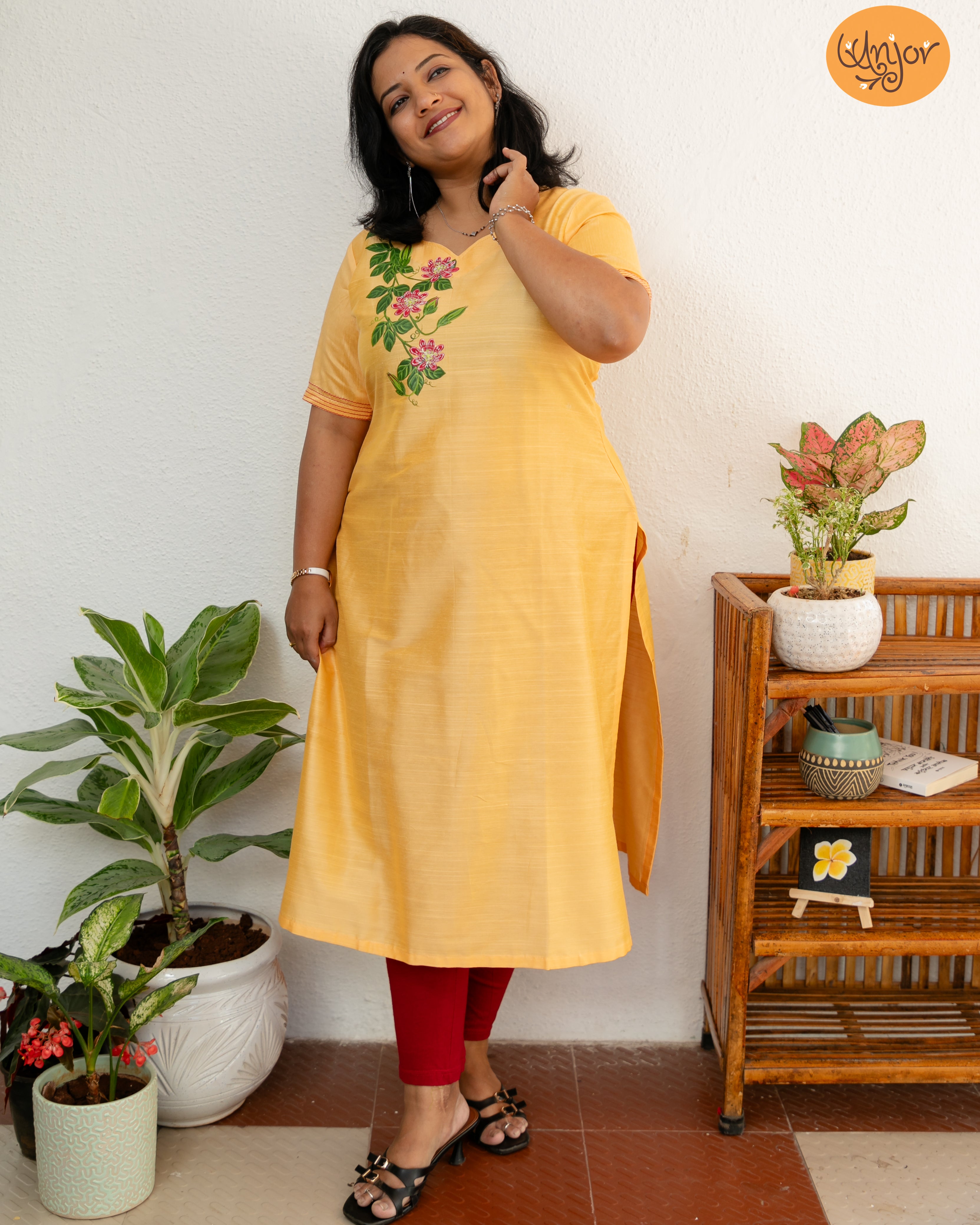 Krushna Kamal Kurti Material