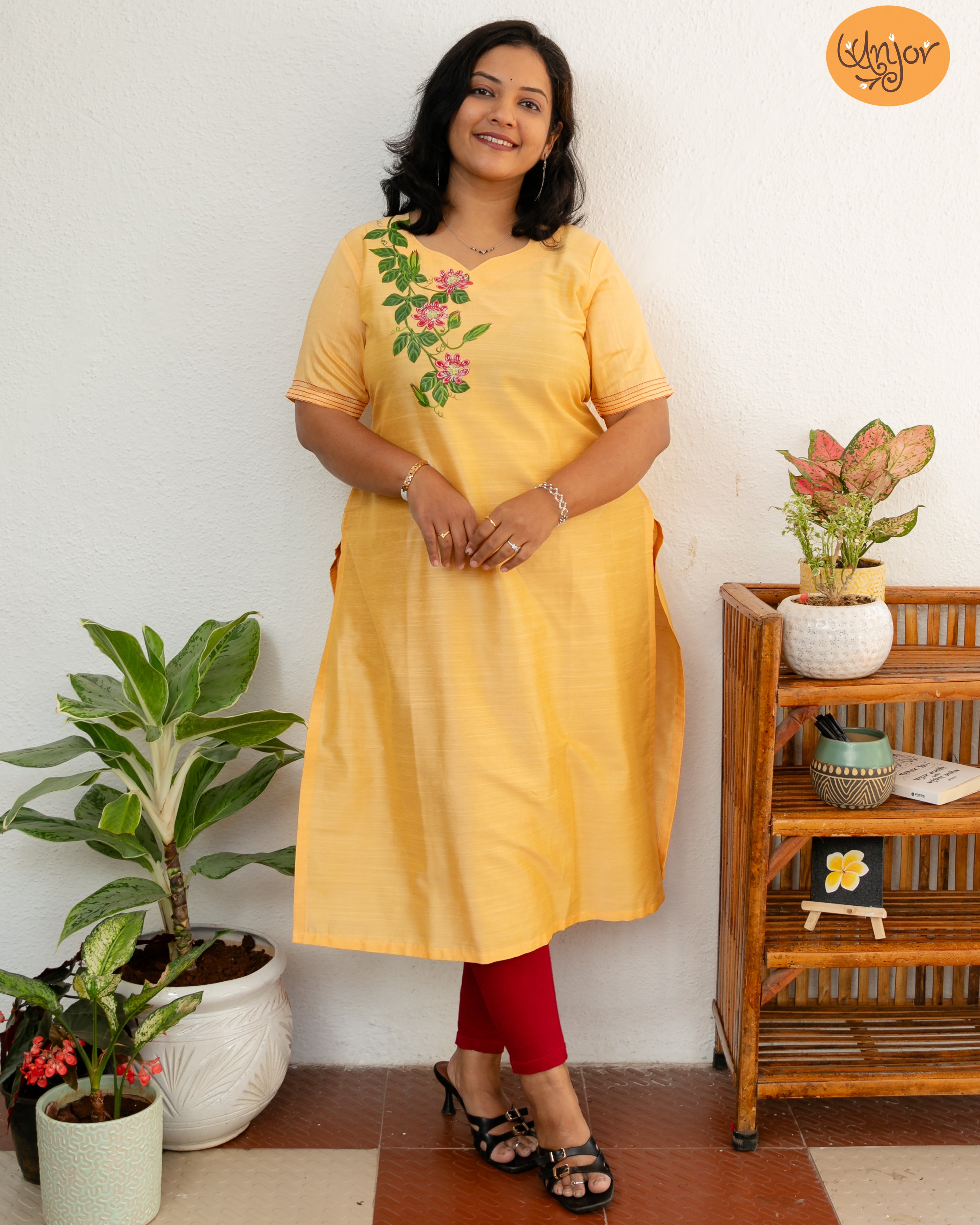 Krushna Kamal Kurti Material